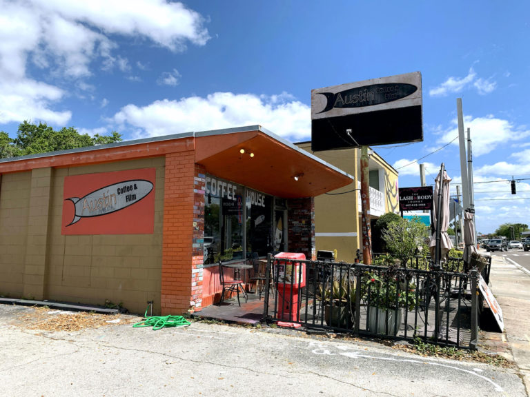 Exterior of Austin's Coffee on Fairbanks Avenue.